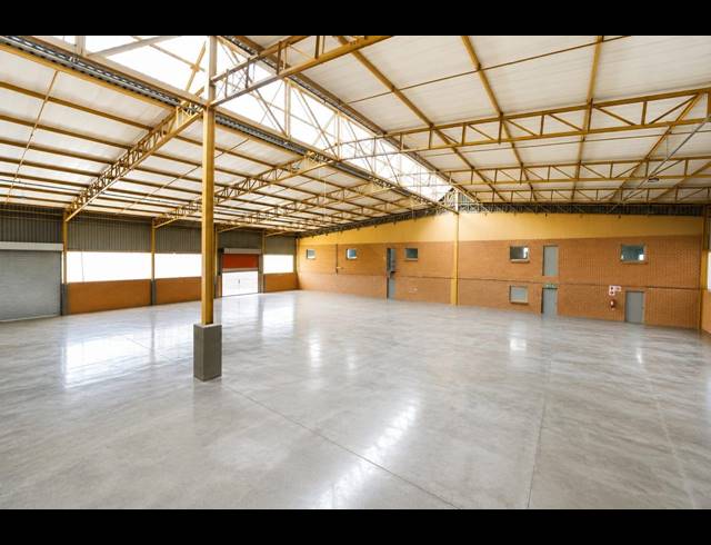2,148M² WAREHOUSE TO LET IN LASER PARK